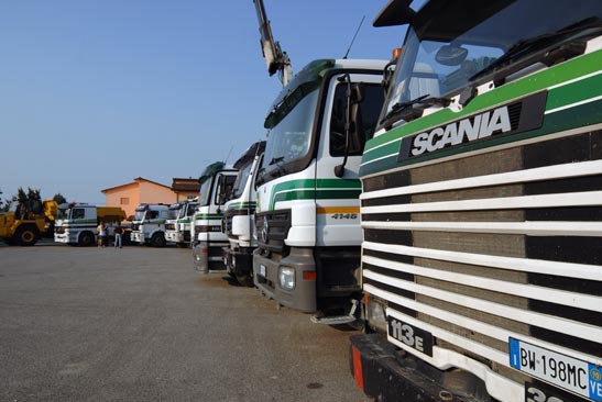 Camion in sede
